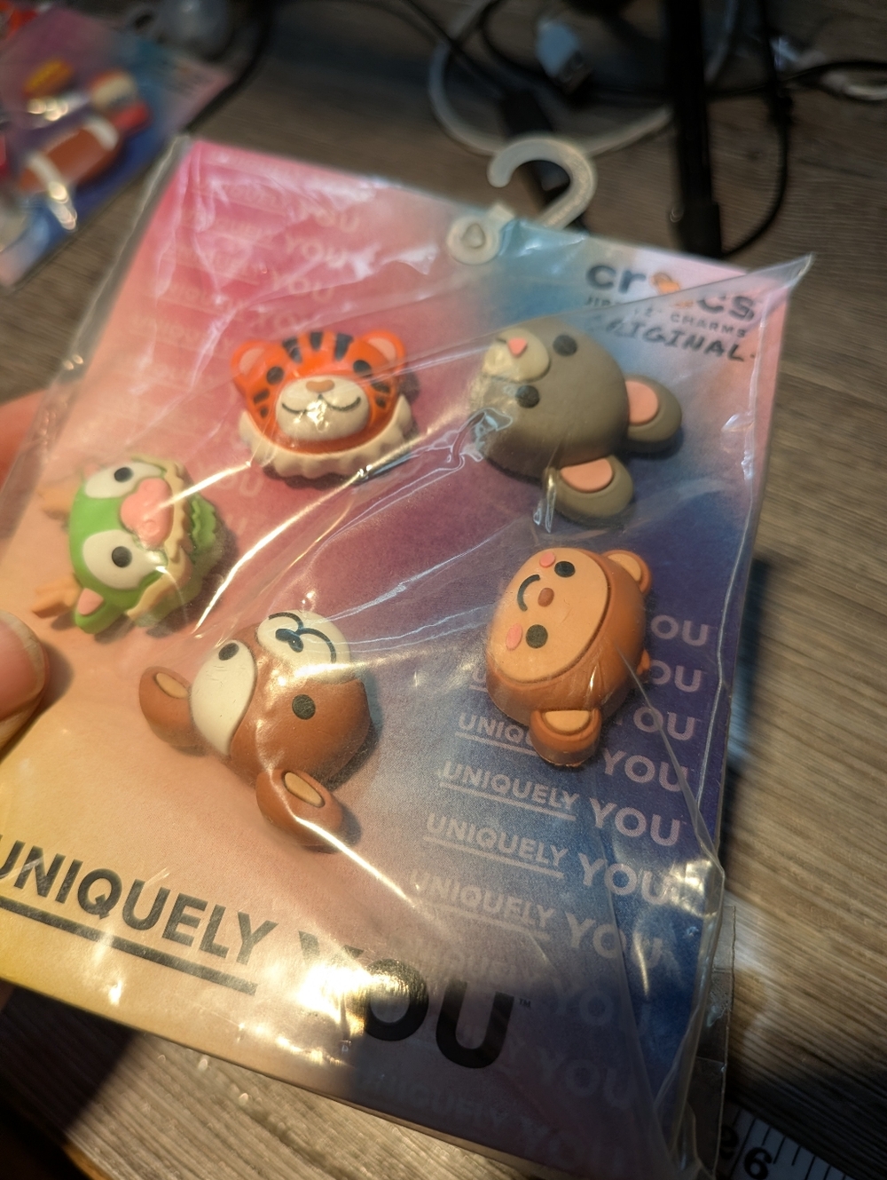 CROCS NWT 3D Animal Face 5 Piece Mix Jibbitz Charms‎